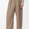 Barrel Trousers in Wool