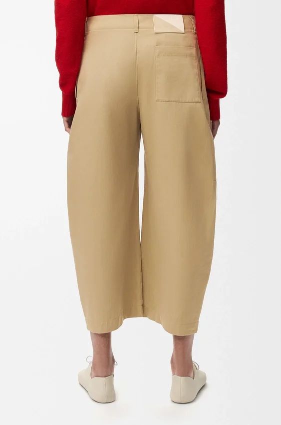 Cropped Trousers in Cotton Cropped Trousers in Cotton