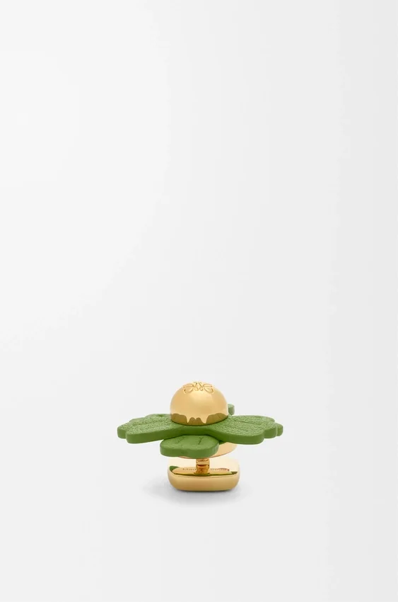 Flower Pin in Calfskin Flower Pin in Calfskin