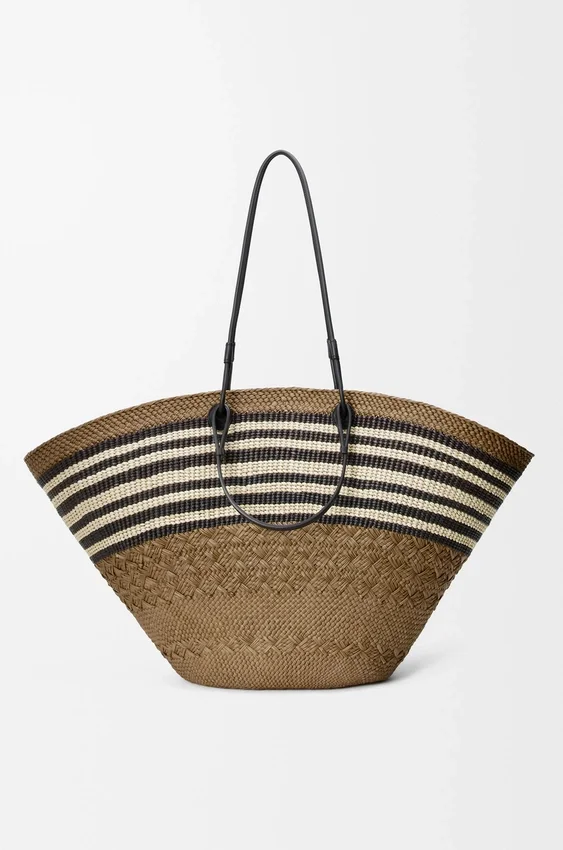 Large Anagram Basket in Iraca Palm and Calfskin Large Anagram Basket in Iraca Palm and Calfskin