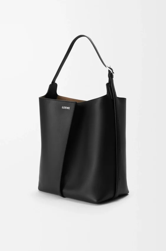 Large Bilbao Bucket in Smooth Calfskin Large Bilbao Bucket in Smooth Calfskin