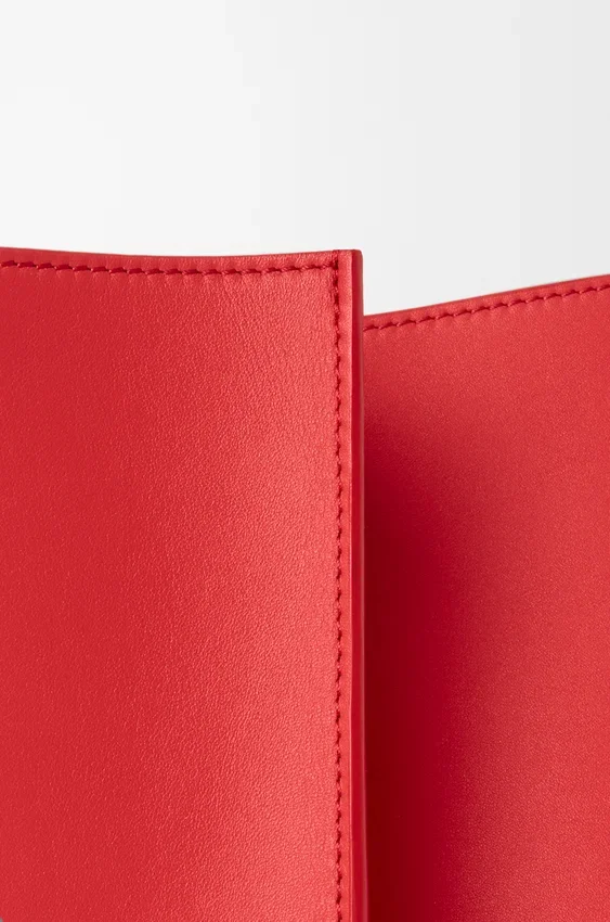 Large Bilbao Bucket Oversized Logo in Smooth Calfskin Large Bilbao Bucket Oversized Logo in Smooth Calfskin