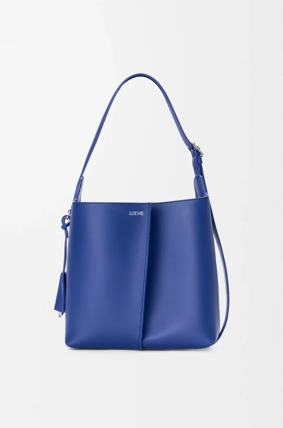 Medium Bilbao Bucket in Smooth Calfskin Medium Bilbao Bucket in Smooth Calfskin