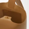 Medium Pebble Bucket in Smooth Calfskin