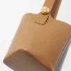 Medium Pebble Bucket in Smooth Calfskin