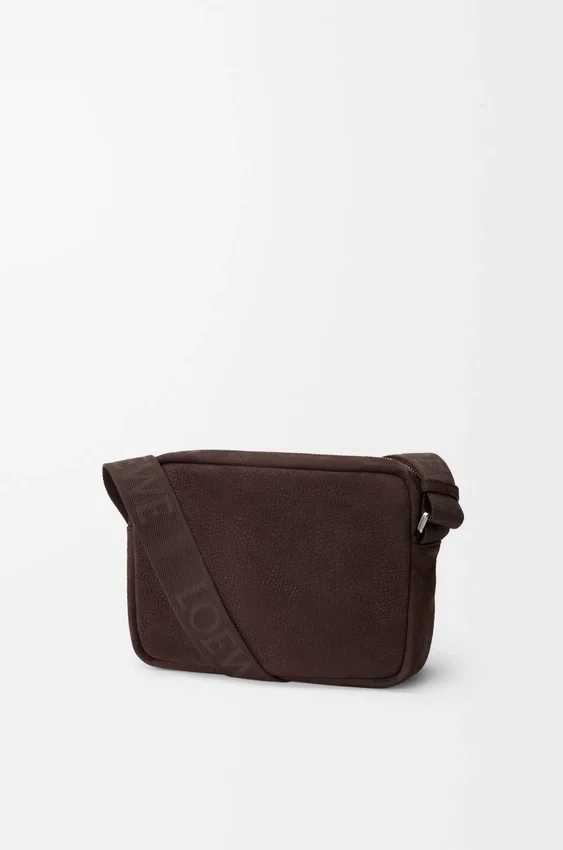 Medium Pebble Messenger Bag in Grained Nubuck Medium Pebble Messenger Bag in Grained Nubuck