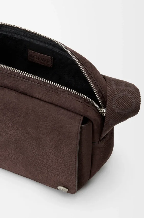 Medium Pebble Messenger Bag in Grained Nubuck Medium Pebble Messenger Bag in Grained Nubuck