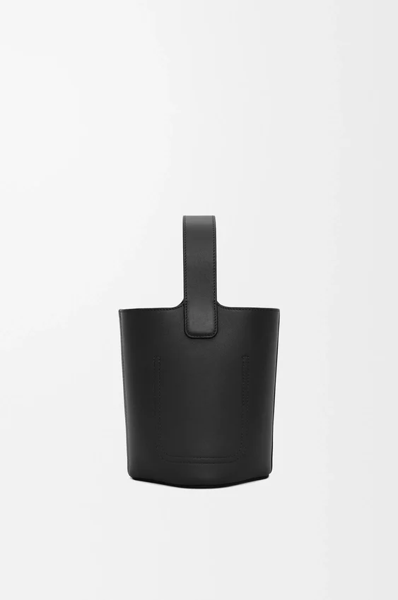 Mini Pebble Bucket in Smooth Calfskin Mini Pebble Bucket in Smooth Calfskin