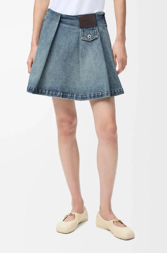 Mini Skirt in Denim Mini Skirt in Denim