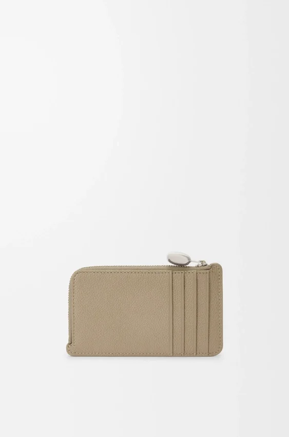 Pebble Coin Cardholder in Pebble Grained Calfskin Pebble Coin Cardholder in Pebble Grained Calfskin