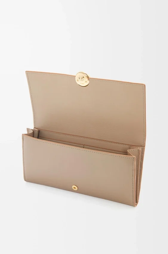 Pebble Continental Wallet in Shiny Nappa Calfskin Pebble Continental Wallet in Shiny Nappa Calfskin