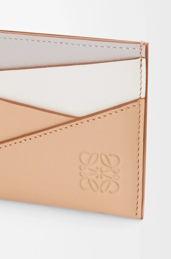 Puzzle Plain Cardholder in Classic Calfskin Puzzle Plain Cardholder in Classic Calfskin