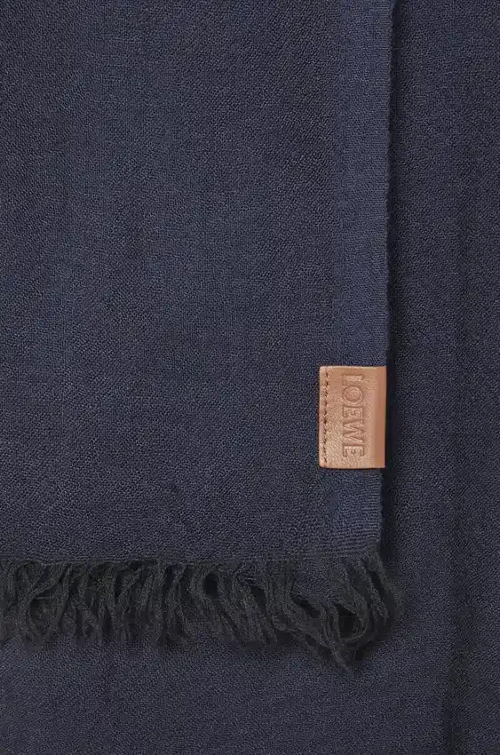 Scarf in Cashmere Scarf in Cashmere