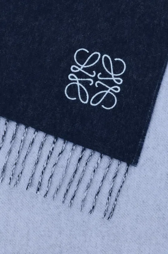 Scarf in Wool and Cashmere Scarf in Wool and Cashmere