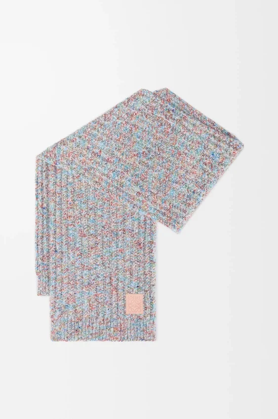 Scarf in Wool and Cashmere Blend Scarf in Wool and Cashmere Blend