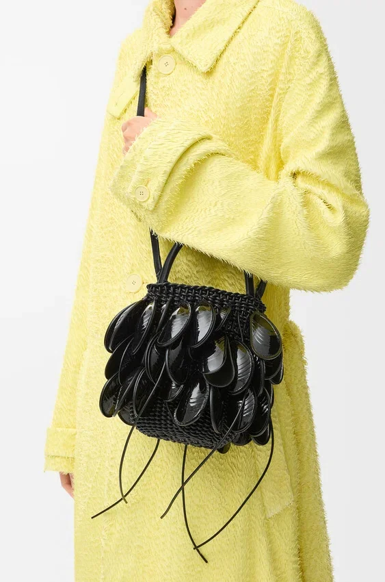 Shell Bucket in Woven Calfskin Shell Bucket in Woven Calfskin