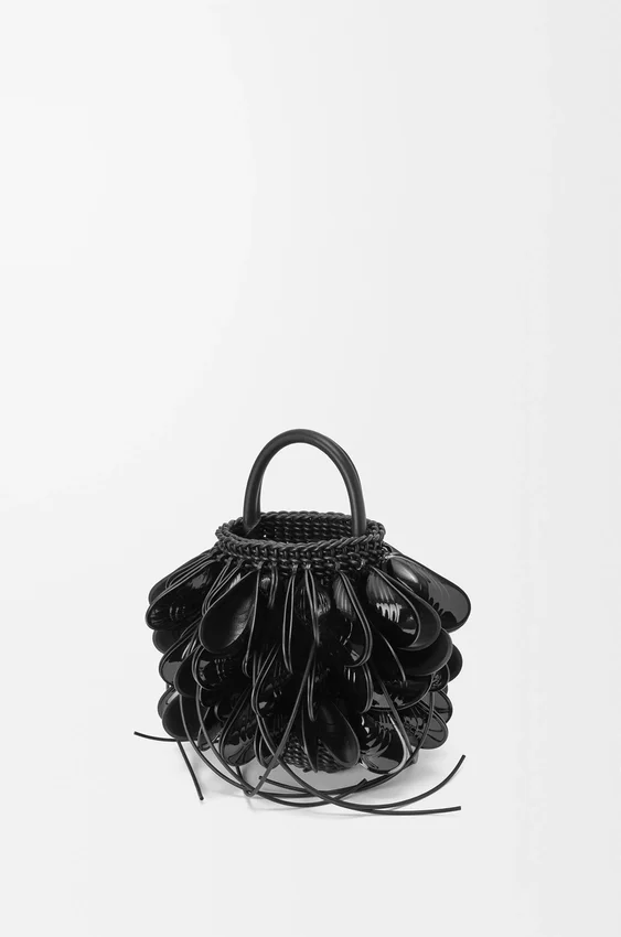 Shell Bucket in Woven Calfskin Shell Bucket in Woven Calfskin
