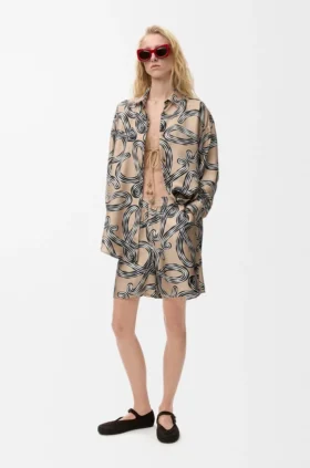Shorts in Silk