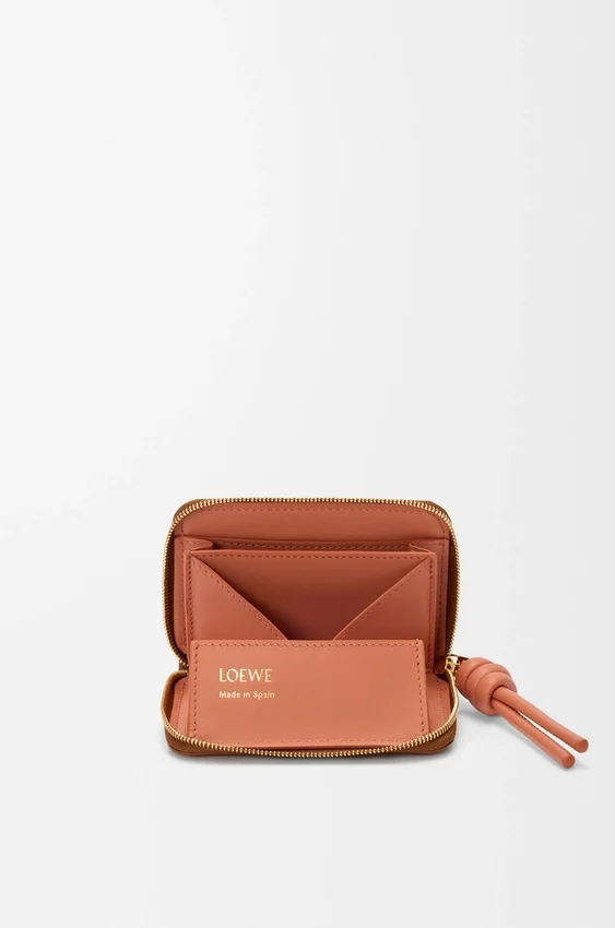 Zipped Coin Purse in Shiny Nappa Calfskin Zipped Coin Purse in Shiny Nappa Calfskin