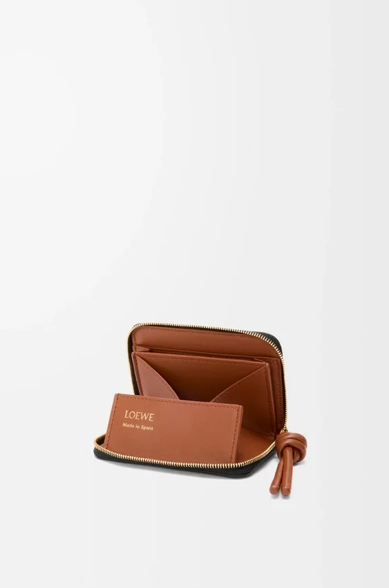 Zipped Coin Purse in Shiny Nappa Calfskin Zipped Coin Purse in Shiny Nappa Calfskin